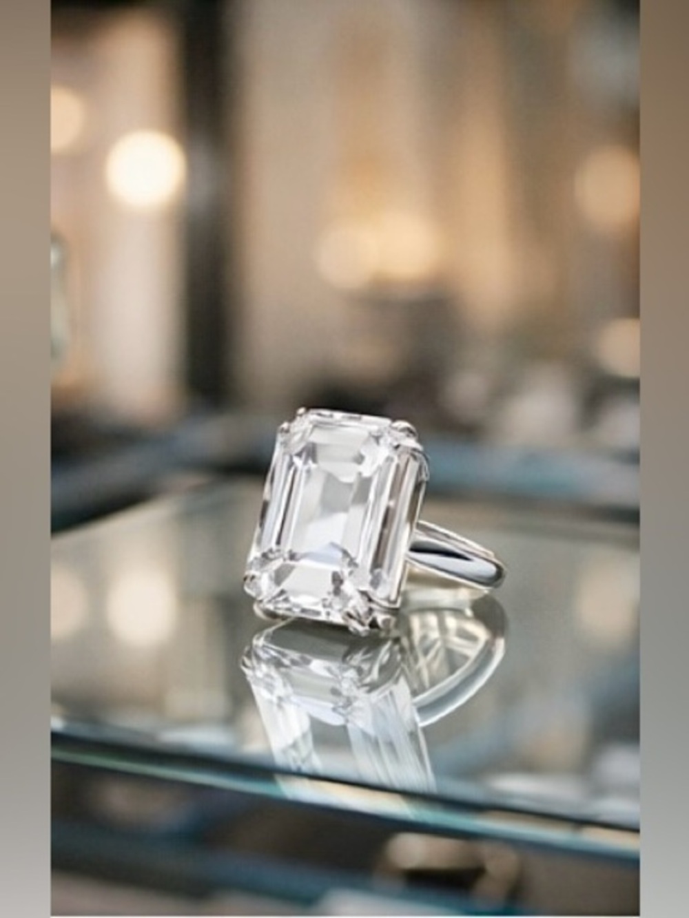 💎Oversized Emerald Cut Crystal Ring | Silver Tone 💎
